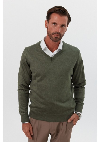 Erkek Standart Fit Normal Kesim V Yaka Triko Kazak indirimleri