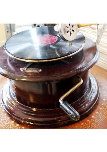 Yuvarlak Gramofon Bordo Renkli Düz Borulu