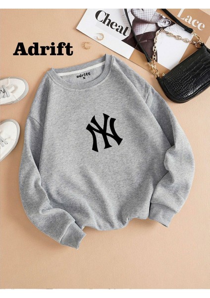 Ny Yankes Baskılı Bisiklet Yaka Sweatshirt