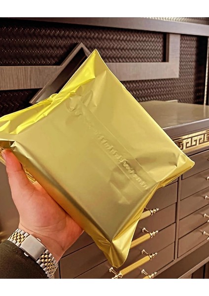 Şık ve Özel Tasarım ile Zümrüt Yeşil Ateş Kehribar Tesbih 14K Altın Kaplama Püskül Tasarımlı