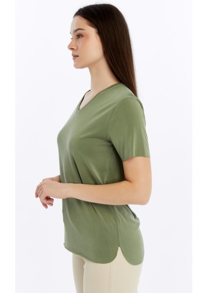 Kadın V Yaka Basıc Kısa Kollu T-Shırt indirimleri