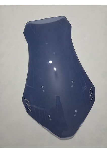 Kanuni Seha Siperlik Ön Cam 2022-2025 Model 65CM Açıkfüme Renkli 4mm Orta Boylu Cam