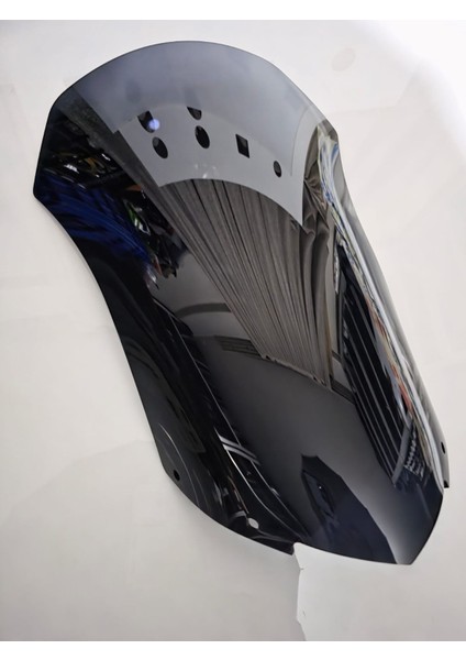 Bajaj Dominar 400 Siperlik Ön Cam 2017-2025 Model 58CM Siyah Renkli 4mm Orta Boylu Cam