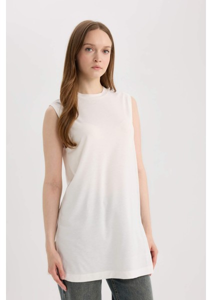 Regular Fit Bisiklet Yaka Basic Düz Kolsuz Tunik A8352AX25SP