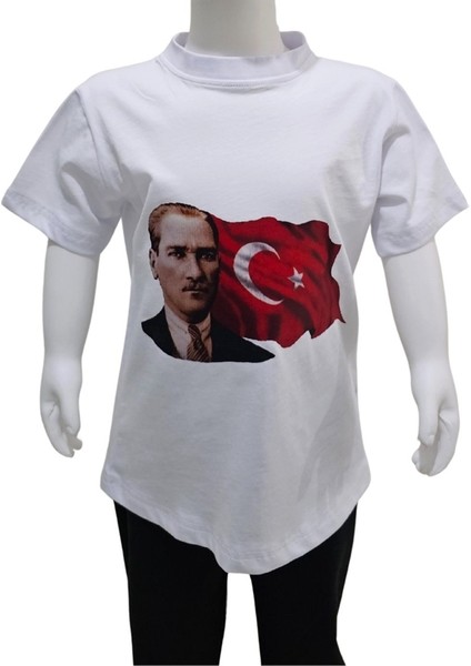 Ay Yıldızlı Atatürk Baskılı Beyaz Tişört