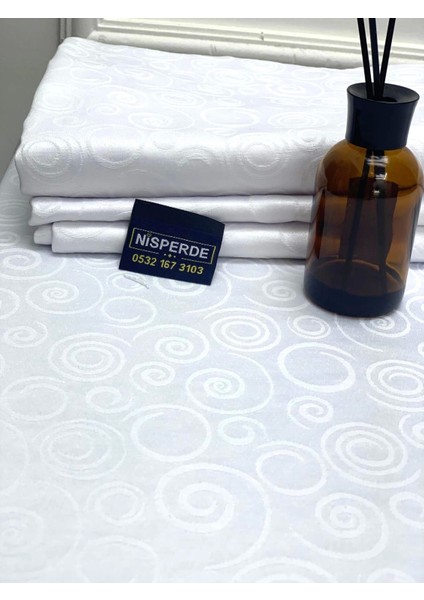 Nivemeshome 140X200 Beyaz Daire Sembol Leke Tutmaz Masa Örtüsü