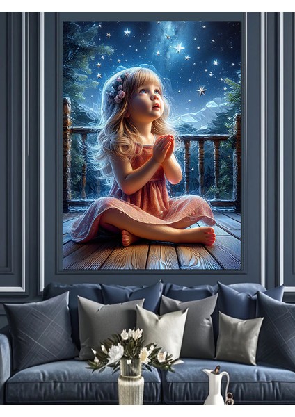 Sevimli Kız ve Gökyüzü Dekoratif Kanvas - Mdf Ahşap Tablo