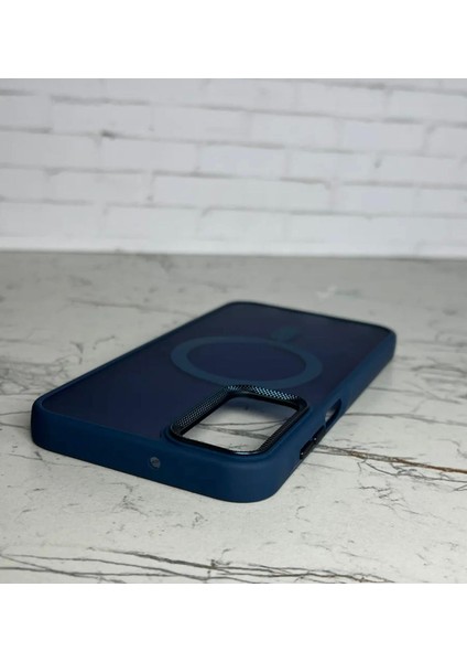 Samsung Galaxy A15 Mat Magsafe Özellikli Esnek Kenar Korumalı Kılıf fırsatları