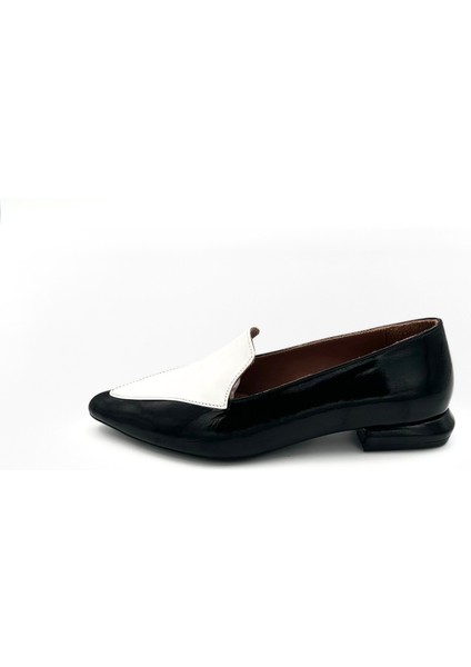 Siyah Beyaz Kırışık Rugan Loafer