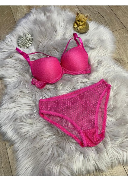 Pembe Tam Desenli Destekli Dolgulu Kadın Iç Çamaşır Takımı modelleri