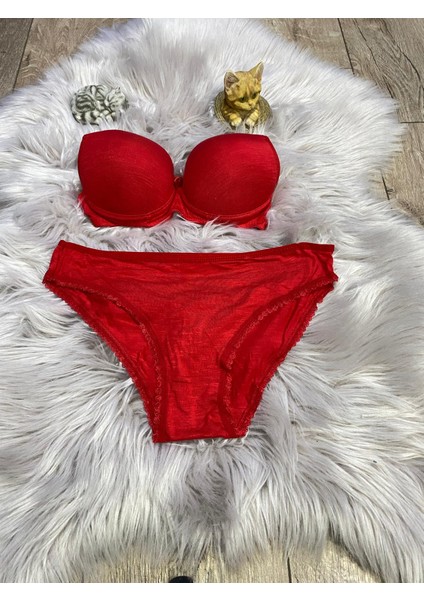 Kırmızı Destekli Kadın Iç Çamaşır Takımı modelleri