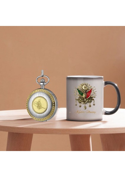 Kişiye Özel Osmanlı Tuğr Tasarımlı Kupa Bardak ve Retro Köstekli Cep Saati Hediye Seti