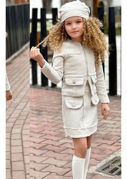 Kız Çocuk Kenarları Inci Taş Işlemeli Triko Ceket Cep Detaylı Ekru Etekli Takım indirimleri