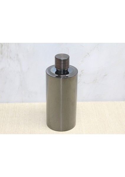 Çelik Shaker Model 1