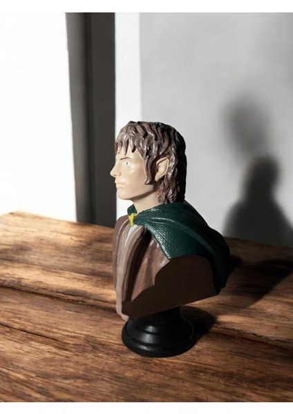 Frodo Büst - Yüzüklerin Efendisi Lotr - 16 cm fırsatları