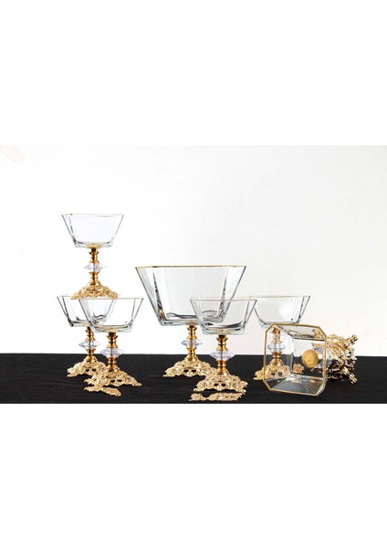 Luxury 7 Parça Metal Ayaklı Gold Detaylı Cam Büyük Boy Salata - Magnolia Dondurmalık 1 Adet fırsatları