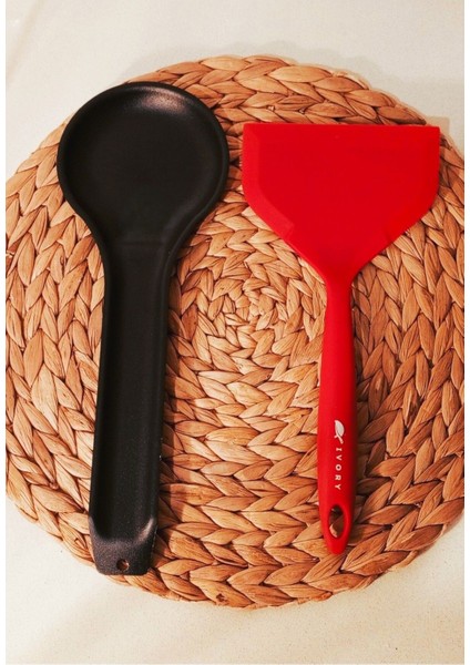 Luxury 2'li Set Metal Kaşık Altlığı & Geniş Silikon Spatula 1 Adet