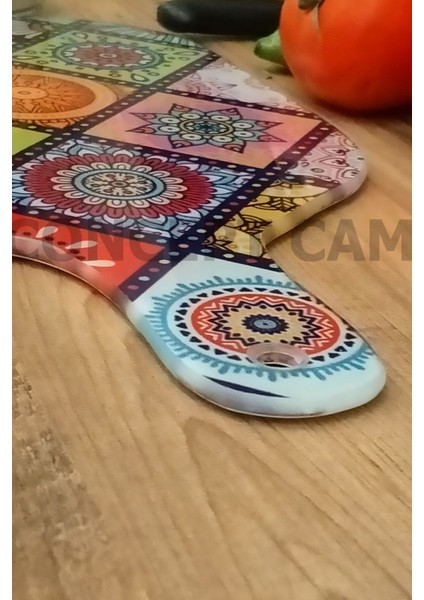 Luxury Askılı Cam Kesme Tahtası, Dekoratif Cam Kesme Tahtası, 20 cm x 35,5 Cm, ( 5 mm Cam Kalınlığı ) 1 Adet modelleri