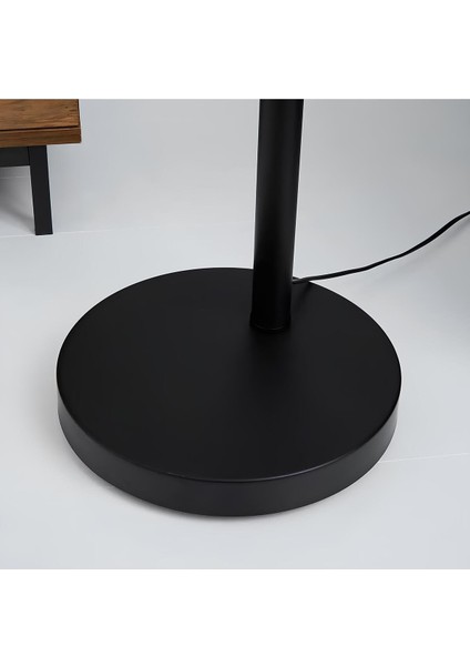 3 Başlıklı Modern Tasarım Lambader