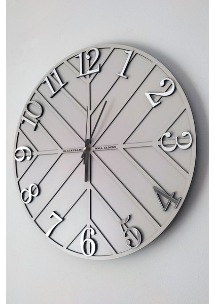 - Diagonal Lines -Açık Gri & Gümüş - 50CM Duvar Saati