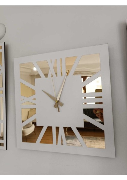 6 mm Roma Rakamlı Modern & Şık Tasarım Beyaz Mdf Üzeri Gold Renk Aynalı Pleksi 3lü Duvar Saat Seti indirimleri