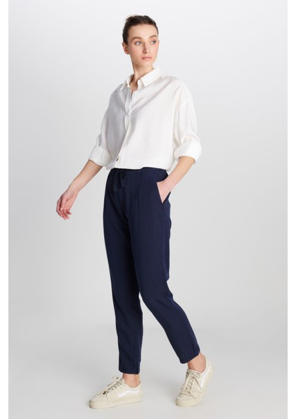 Regular Fit Normal Kesim Normal Bel Düz Paça Yumuşak Dokulu Lacivert Pantolon fiyatları