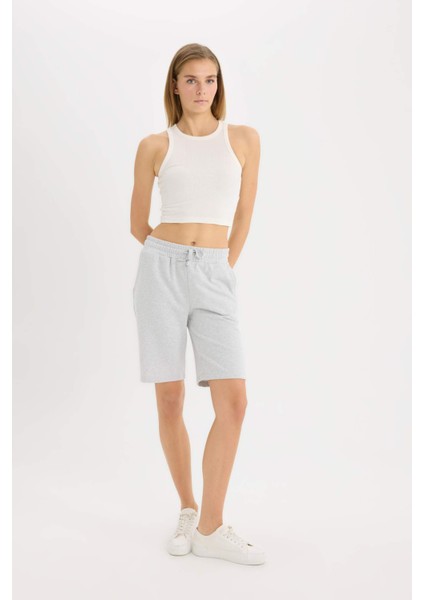 Regular Fit Normal Bel Düz Paça Bermuda Şort W9369AZ25SM