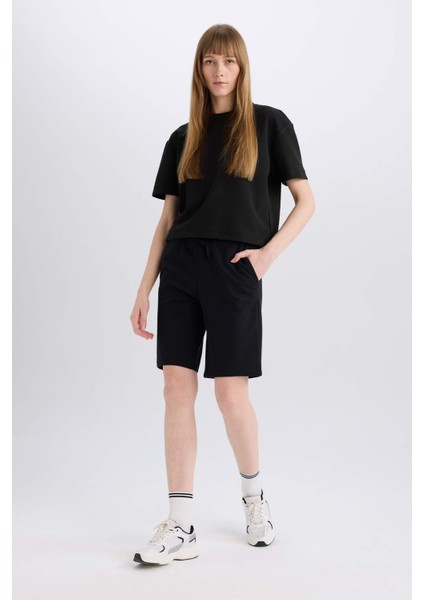 Regular Fit Normal Bel Düz Paça Bermuda Şort W9369AZ25SM fiyatları