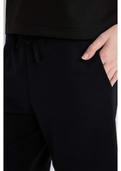 Regular Fit Normal Bel Düz Paça Bermuda Şort W9369AZ25SM indirimleri