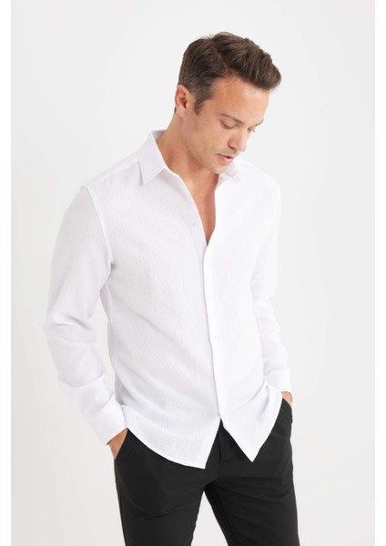 Modern Fit Polo Yaka Dokulu Esnek Kumaş Uzun Kollu Gömlek D7246AX25SP fırsatları