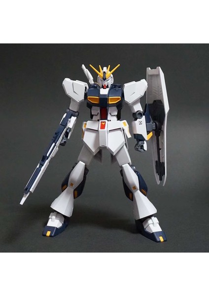 Gundam Birleştirilmiş Model Hg Güçlü Saldırı Özgürlük Mobil Asker Kanatlı Unicorn Kırmızı Heretic El Kuklası Süs Mg Toys (Yurt Dışından)