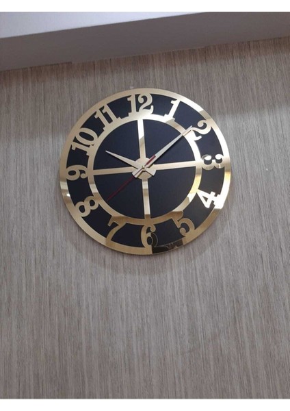 Özel Ölçü Dekoratif Duvar Saati Siyah Zemin Üzeri Gold Türkçe Rakamlı Aynalı Pleksi 35X35 cm