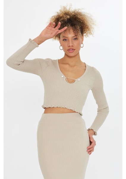 Uzun Kollu Aksesuarlı Örgü Kazak indirimleri