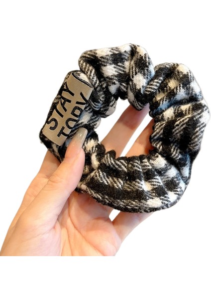 Küçük Taze Kumaş Kırma Çiçek Saç Halkası (Yurt Dışından)