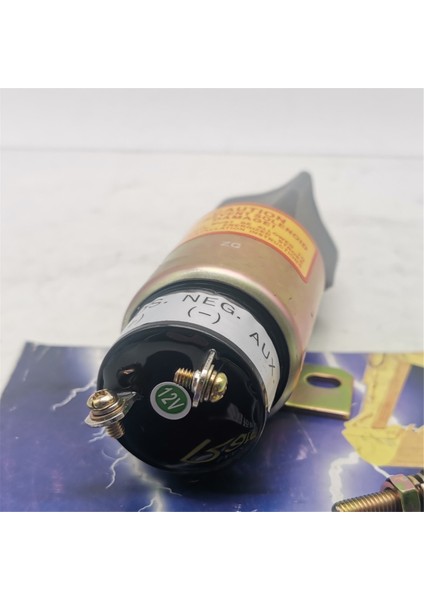 1751-12E2U1B1 Ekskavatör Dizel Yakıt Kesme Solenoid Vanası SA-4984-12 77402 S40 S45 S60 Kapatma Durdurma Solenoid Vanası Için (Yurt Dışından)