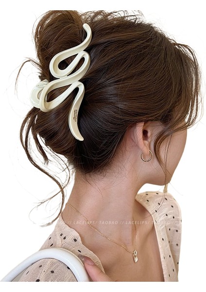 Baş Plakasının Arkası Köpekbalığı Klipsi (Yurt Dışından)