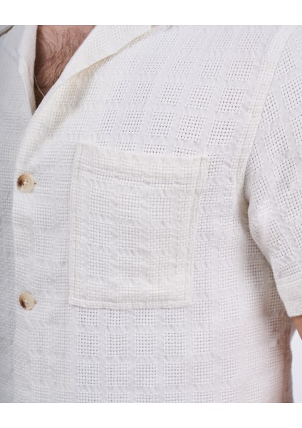 Italyan Stil Slim Fit Örme Dokulu Kısa Kollu Erkek Gömlek Bej T13628 modelleri