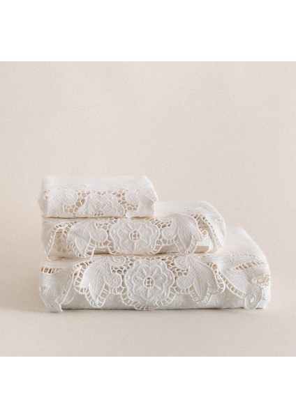 Hidiv Dantelli El Havlusu (30 x 50 Cm)