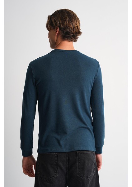 Alexandergardı Uzun Kollu Bisiklet Yaka Basic Sweatshirt fırsatları