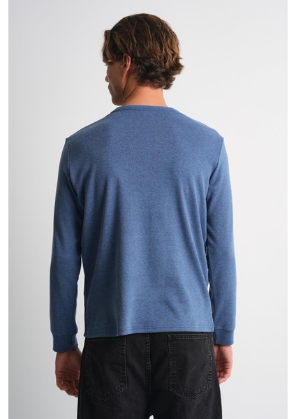 Alexandergardı Uzun Kollu Bisiklet Yaka Basic Sweatshirt fırsatları