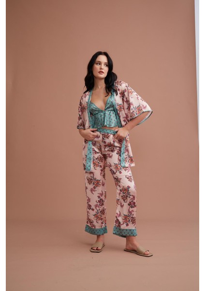 Pudra Kadın Saten Üçlü Takım fırsatları