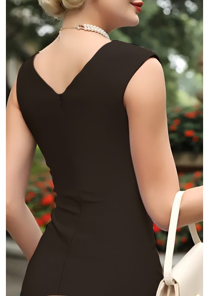Kadın Büyük Beden Kahverengi Asimetrik Yaka Vintage Stil Midi Elbise