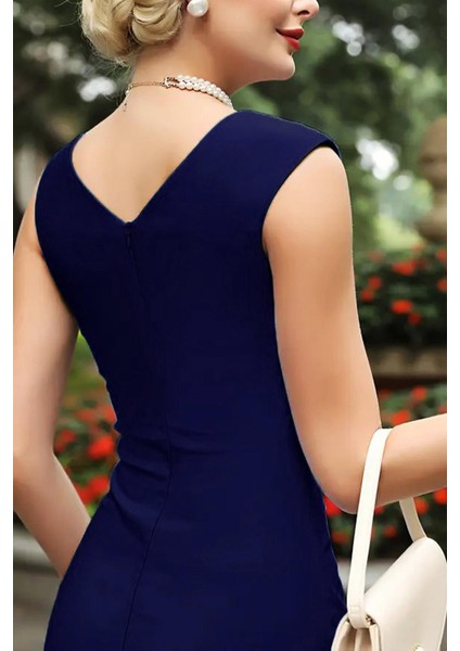 Kadın Büyük Beden Lacivert Asimetrik Yaka Vintage Stil Midi Elbise
