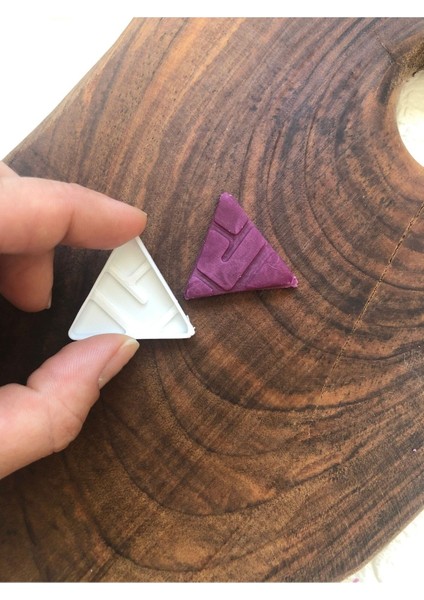 Art Üçgen Form Üçlü Polimerkil Küpe Kalıbı 1 Adet