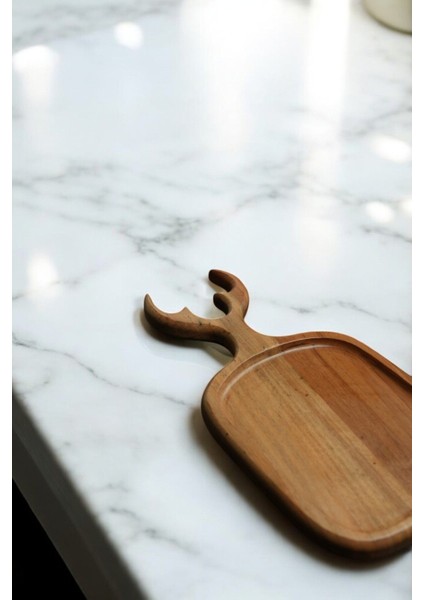 Luxury Olive Crafted Kişiye Özel Zeytin Ağacı El Yapımı Geyik Boynuzlu Kesme / Sunum Tahtası 1 Adet indirimleri