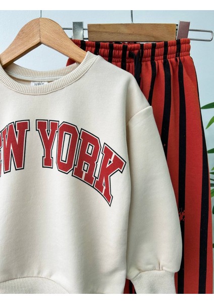 Newyork Baskılı Ikili Erkek Takım fiyatları