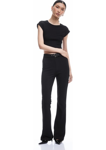 Kemerli Slim Fit Hafif Ispanyol Paça Kumaş Pantolon