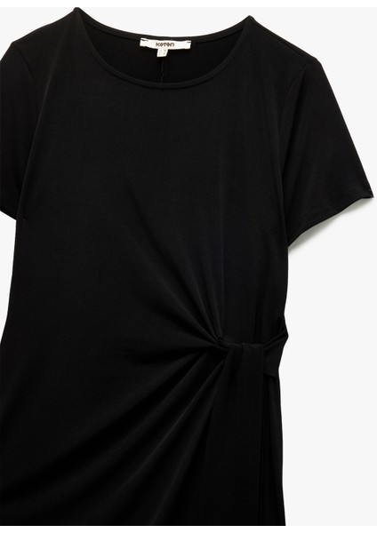 Drape Detaylı Bisiklet Yaka Krep Scuba Kumaş Kısa Kollu Elbise modelleri