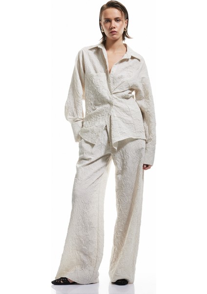 Cepli Uzun Kollu Dokulu Düğmeli Oversize Gömlek modelleri