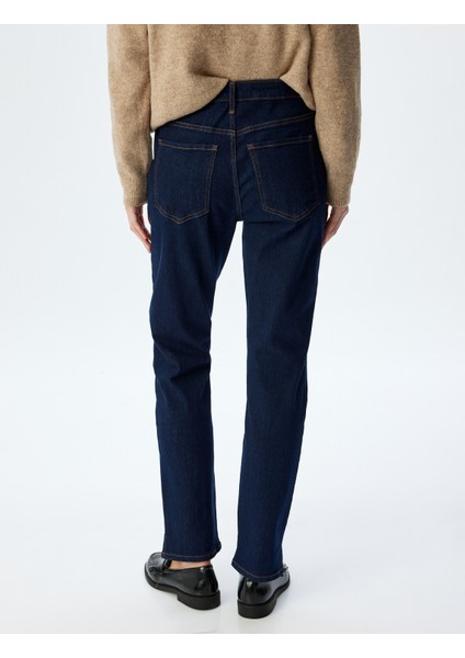 Slim Straight Fit Normal Bel Düğmeli Cepli Kot Pantolon - Slim Straight Jean